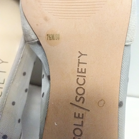 Sole Society Grey & Sheer Polka Dot Genuine Suede Flats Size 7.5 - Picture 6 of 8